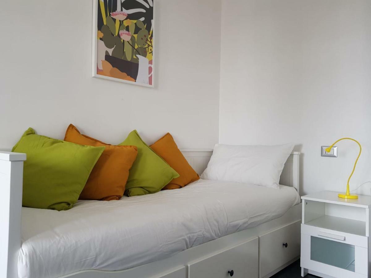 Nomentana White Apartments By Ghor Rome Exterior photo