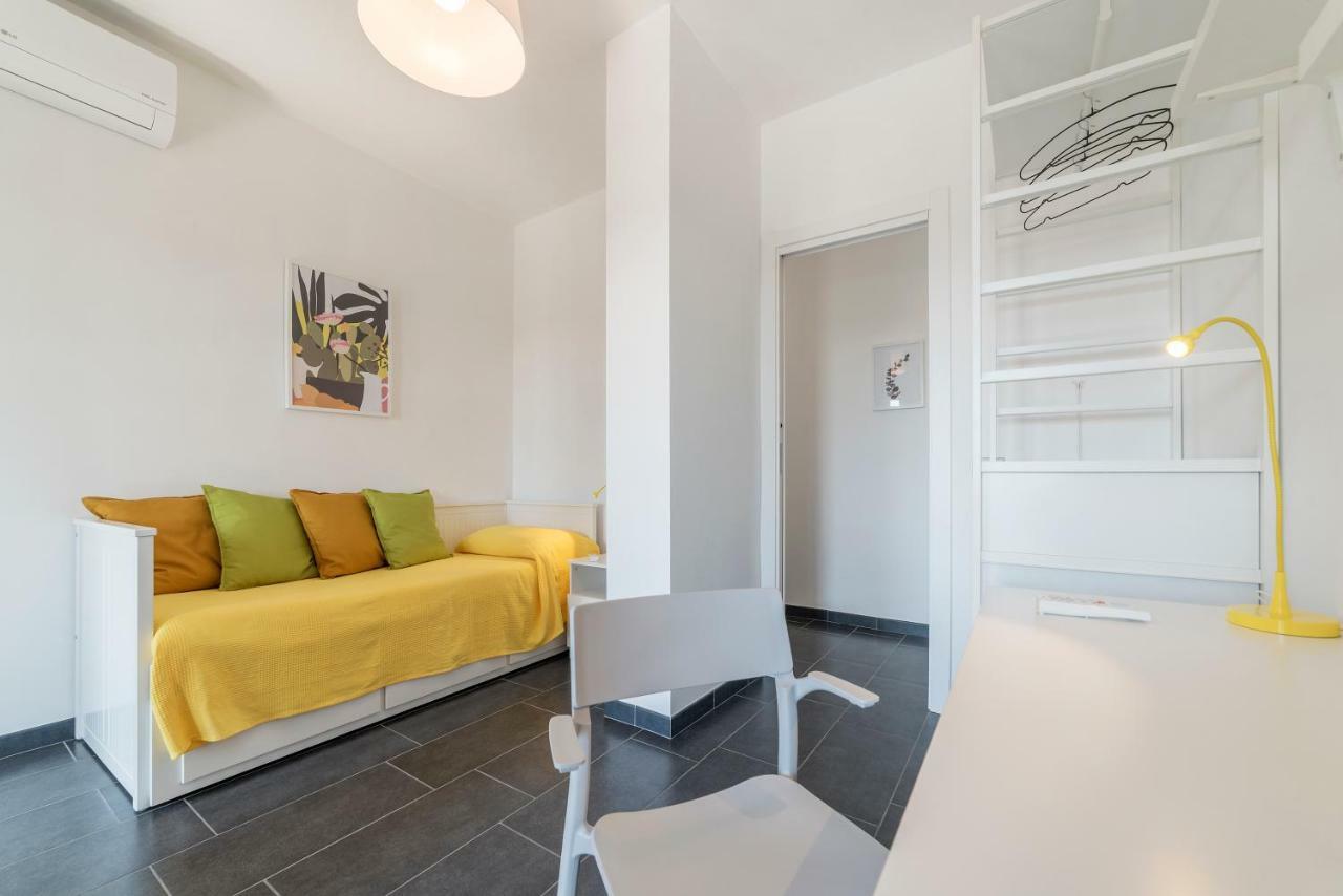 Nomentana White Apartments By Ghor Rome Exterior photo