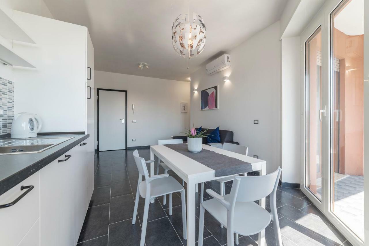 Nomentana White Apartments By Ghor Rome Exterior photo